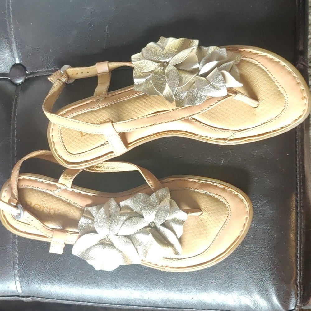 Born leather 38/8 sandal